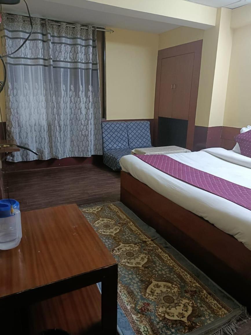 Hotel Lhonark Residency Gangtok Camera foto