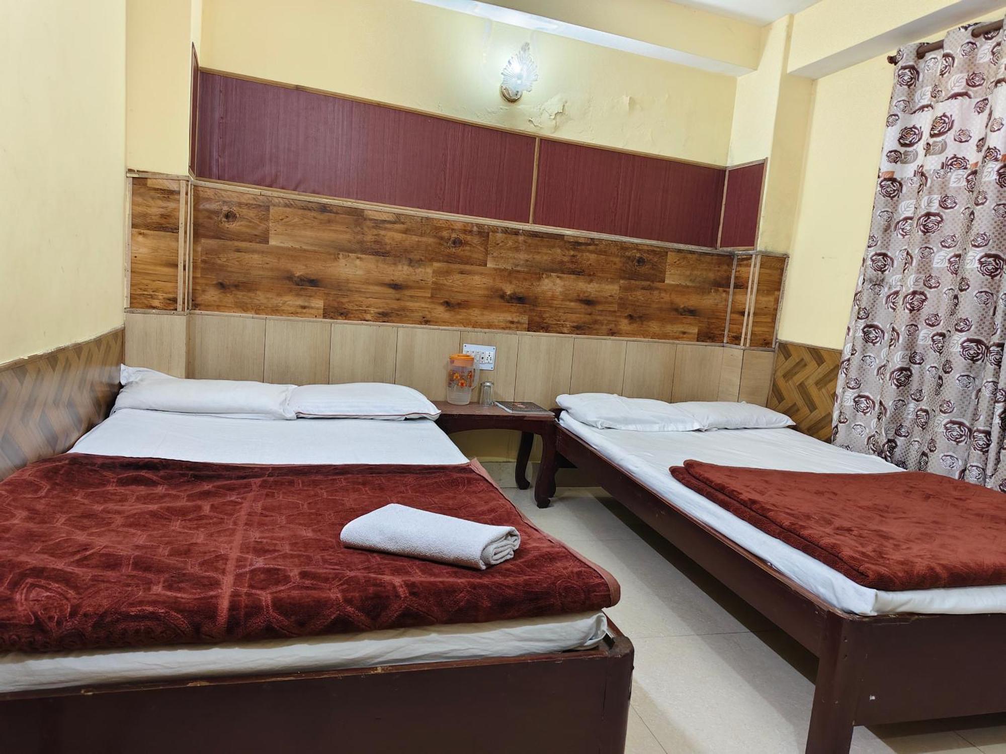 Hotel Lhonark Residency Gangtok Esterno foto