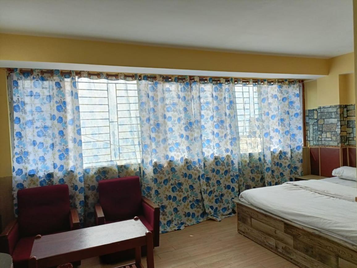 Hotel Lhonark Residency Gangtok Esterno foto